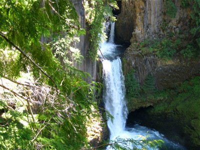 toketee-falls-horizontaljpg_49364640407_o photo