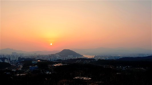 0011-02-12 (2023-03-03) sunset 17:59PM *Chuncheon