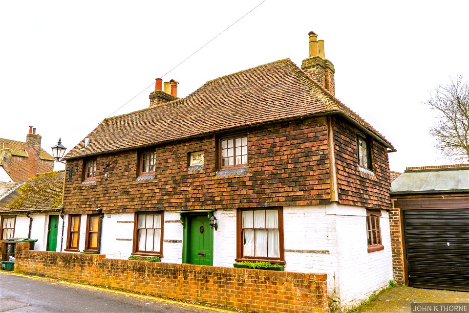 5, West Street A Grade II Listed Building in West Malling, Kent