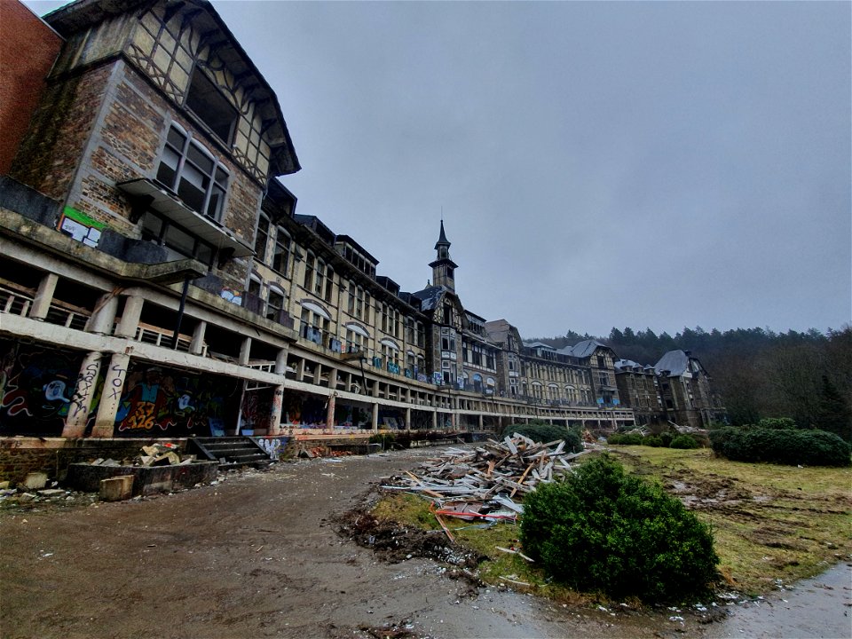 Urbex Sanatorium du Basil