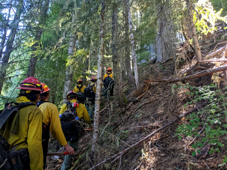 20220810-14-GP-Mcoy Peak fire 04 by Juno Barnett