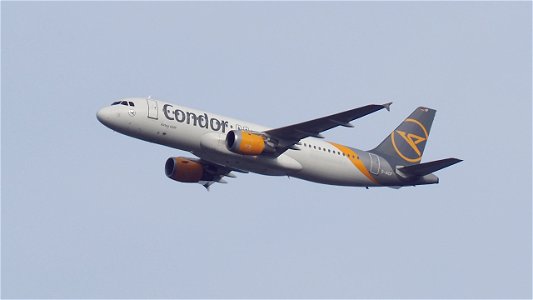 Airbus A320-212 D-AICF Condor from Gran Canaria (5700 ft.)