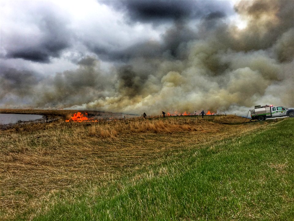2021 USFWS Fire Employee Photo Contest Category: Fuels Management
