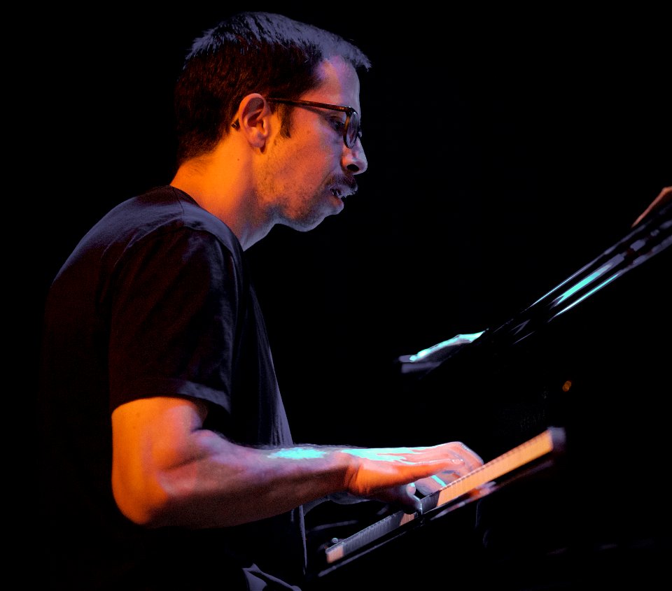 Ambrose Akinmusire Quartet, Tivoli V Utrecht, 9 october 2022 - Sam Harris