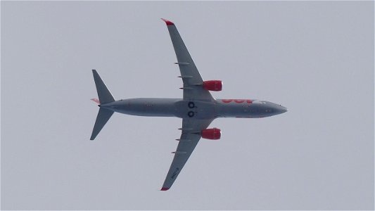 Boeing 737-8MG G-JZHX Jet2.com - London to Innsbruck (19400 ft.)