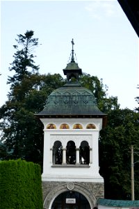 Sinaia-monastery_2018_0826_190034(1) photo