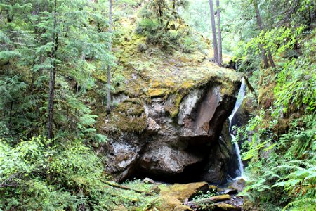 img_1502_wide-view-shadow-falls_horzjpg_49364433481_o