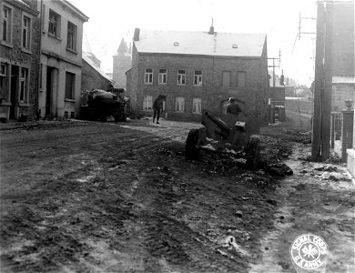 SC 329955 - Anti-tank gun on guard against attempted German breakthrough on Bastogne. 26 December, 1944. photo