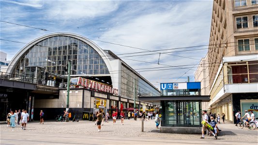 Alexanderplatz, Berlín, junio de 2022. photo