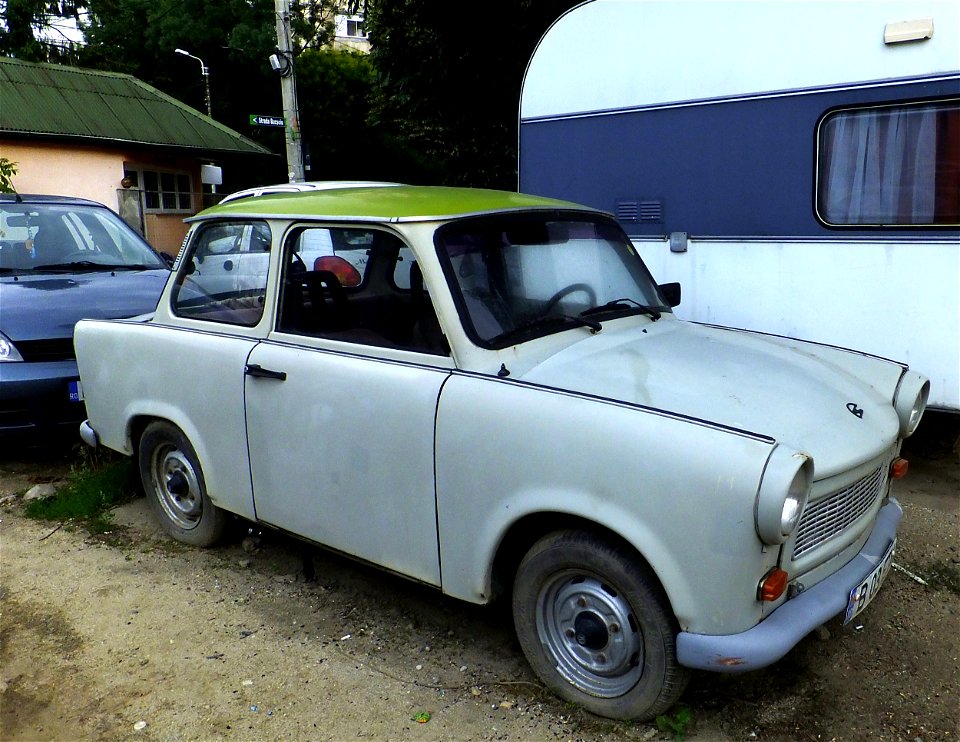 Trabant-Ghimpati2013_0609_175751