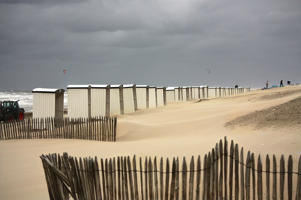 Sea beach cloudiness