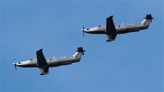 Pilatus PC-12-47E D-FCYW Kitzbühel Airways on the 'long' journey from Munich to Oberpfaffenhofen (4300 ft.)