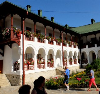 manastirea_Agapia2015_0808_160631
