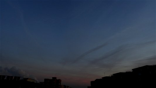 sunset_apus_日落-2022_1220_175815 photo