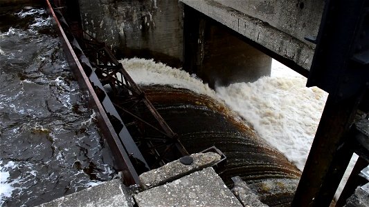 Dam, water discharge from the Ivankovsky reservoir into the Volga River near the city of Dubna