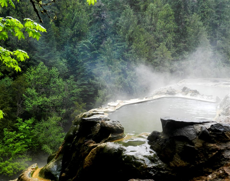 Umpqua Tokatee Hot Springs