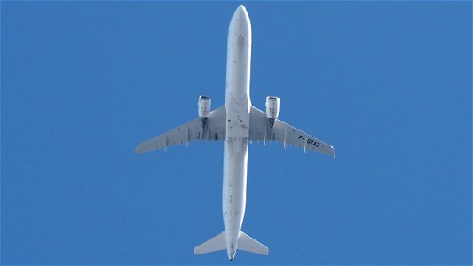 Airbus A320-212 F-GTAZ Air France to Paris (13300 ft.)