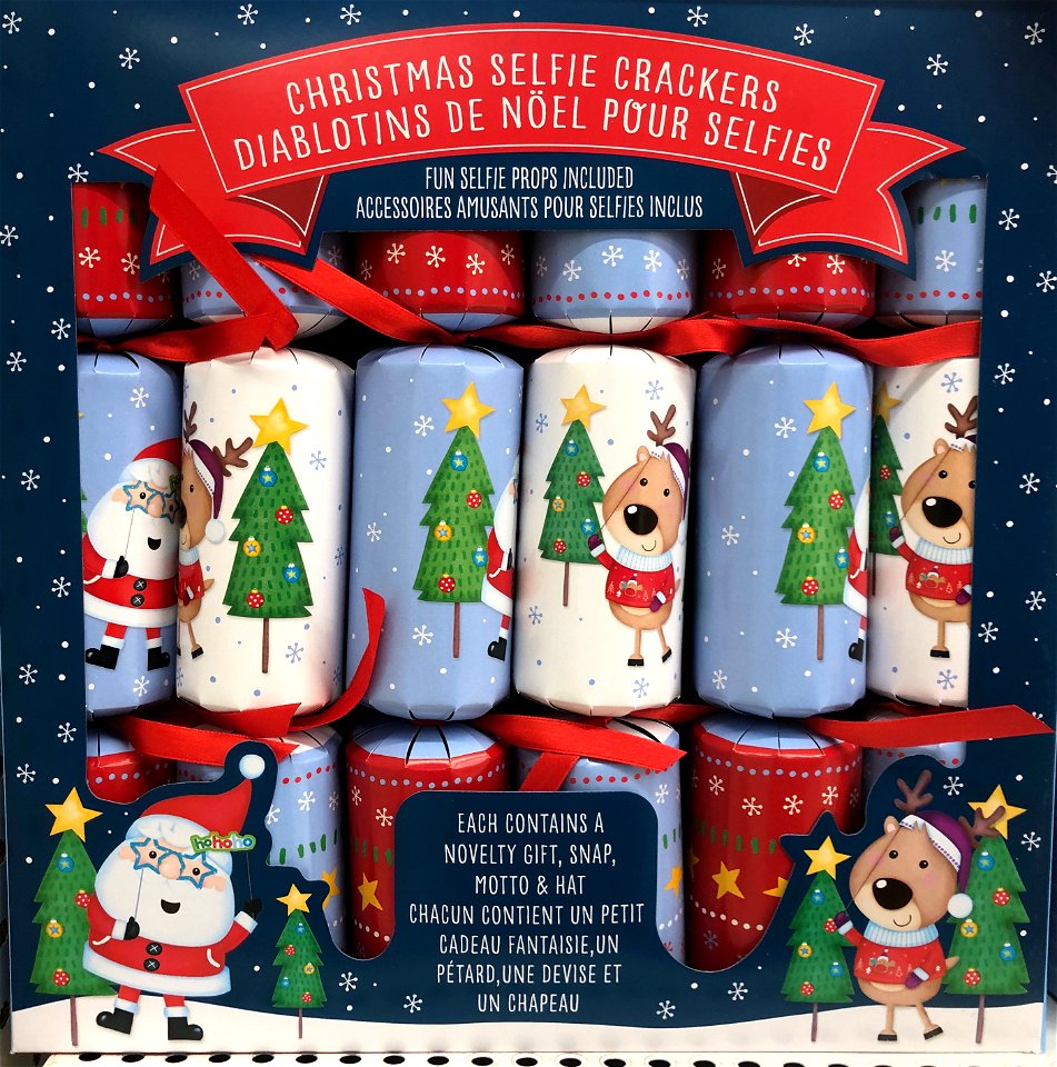 Everyone Wants Christmas Selfie Crackers