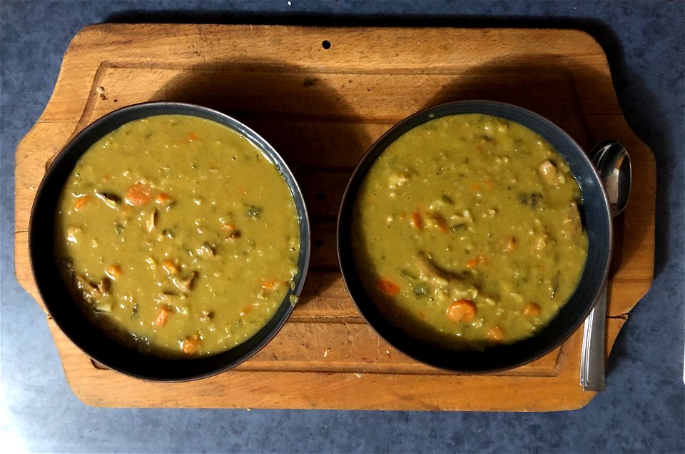 Split Pea in Stereo