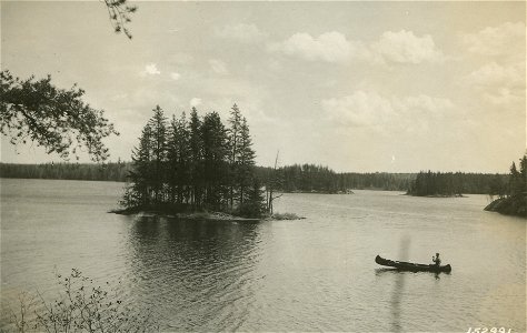 Islands on Lake Insula