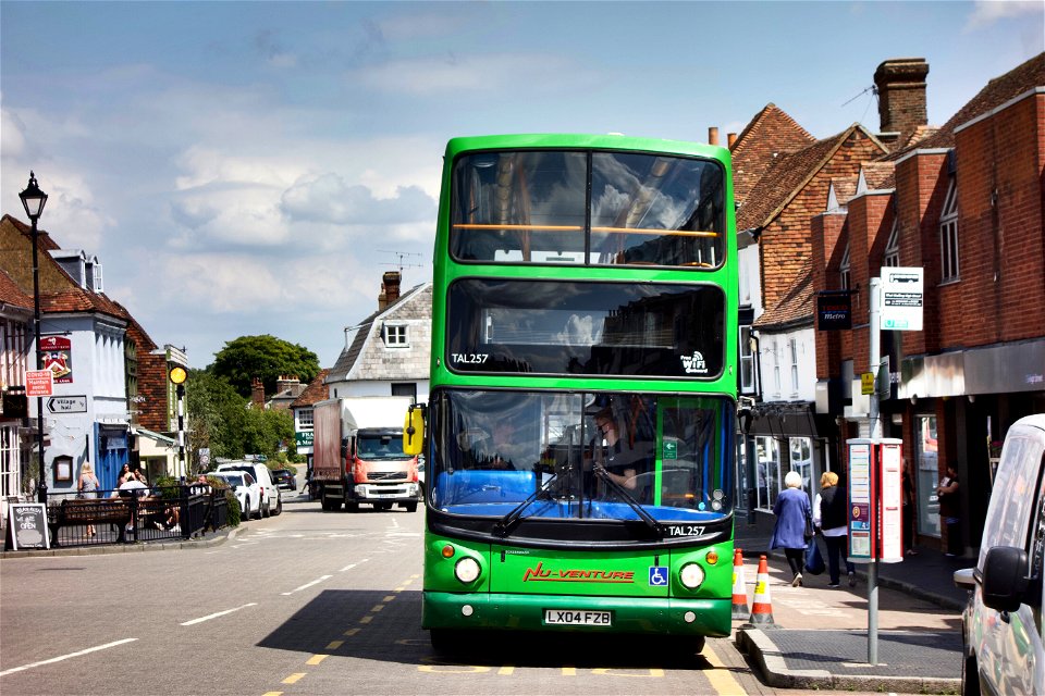 LX04FZB West Malling