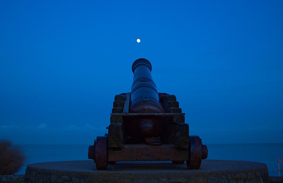 Lunar Cannon photo