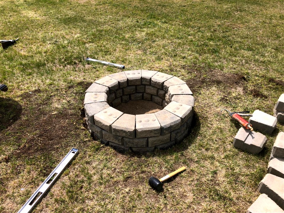 Making the Fire Pit 3/4
