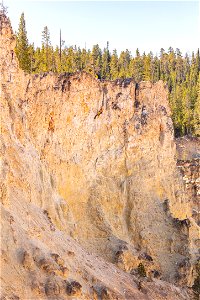 High-angle search & rescue training in Canyon: rappelling into the canyon (2) photo