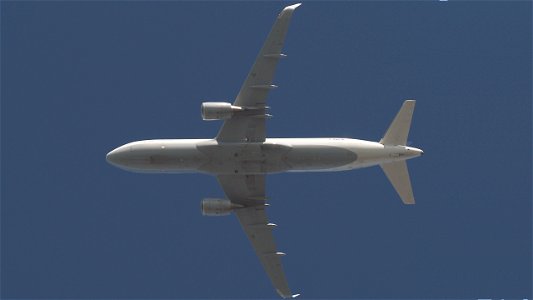 Airbus A320-214 D-AIWA Lufthansa from Malaga (9800 ft.)
