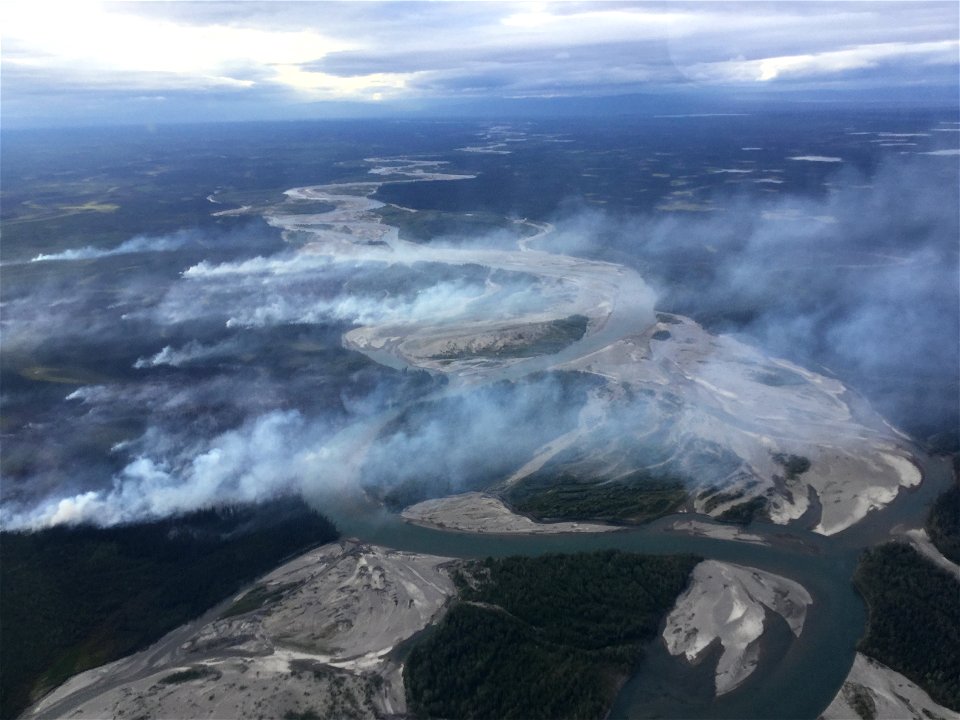 2021 USFWS Fire Employee Photo Contest Category: Landscape and Fire