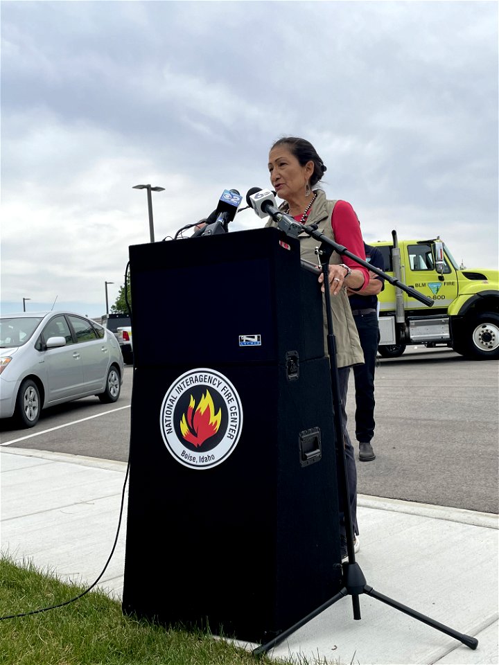 DOI Sec Haaland visiting NIFC 2022 photo