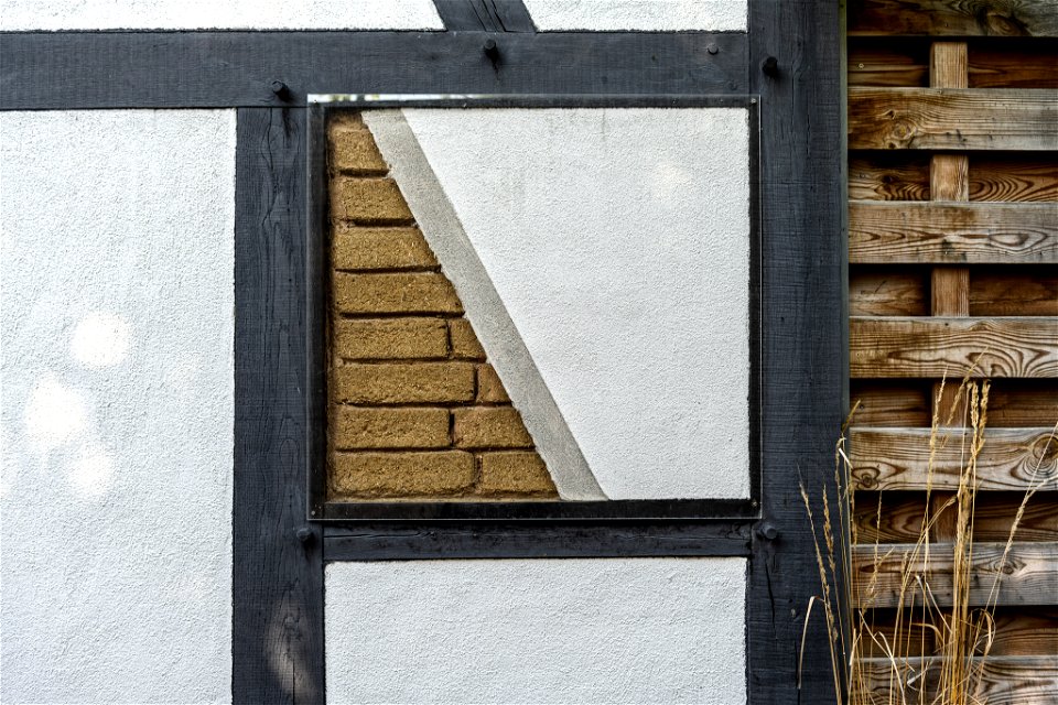 Fachwerk hinter Glas
