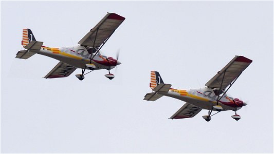 Ikarus C-42B D-MNRT (3000 ft.)