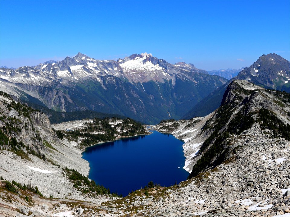 Hidden Lake at North Cascades in WA