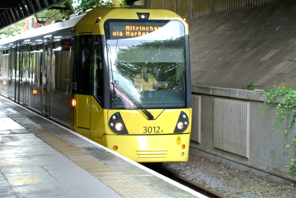 Metrolink tram 3012 at Bury Interchange with a service for Alterincham