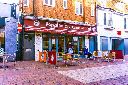 Poppins Cafe Restaurant Ashford Kent photo