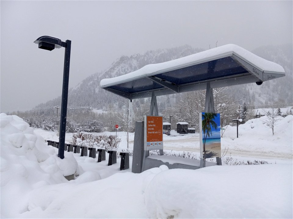 Skyhook Solar bikeshare station