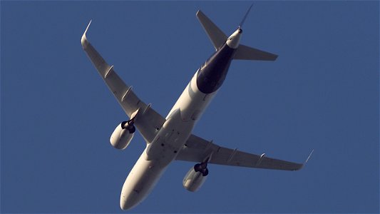 Evening Approach to MUC: Airbus A320-271N D-AINM Lufthansa from Alicante (8900 ft.) photo