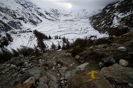 Mountain scene photo