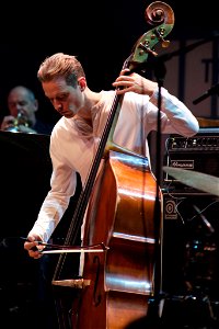 Transition Festival Tivoli Vredenburg Utrecht 14 april 2018 - Phronesis & New Rotterdam Jazz Orchestra, Jasper Høiby photo