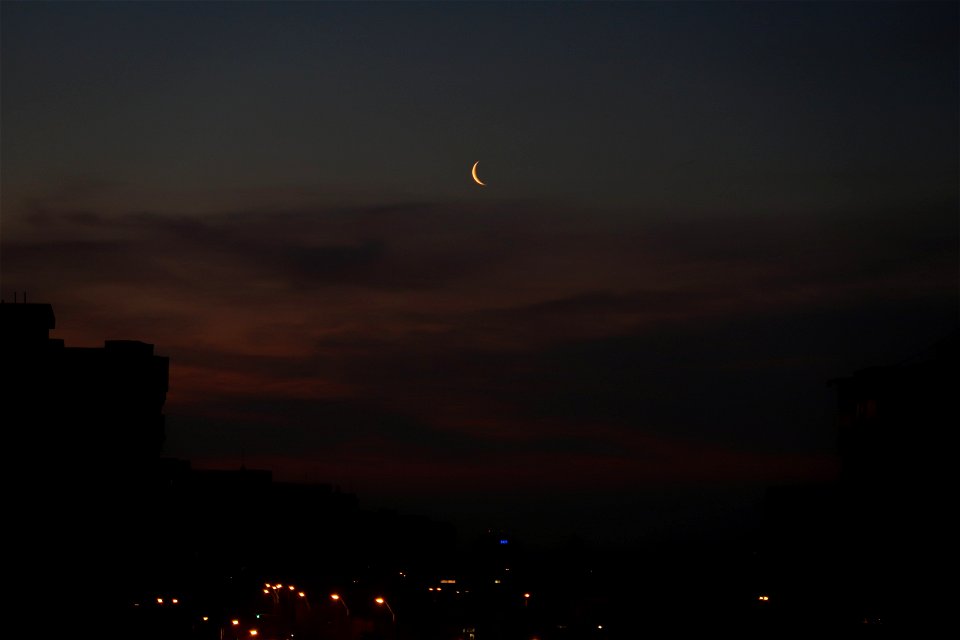 Moonrise_aft-sunset2023_0217_071015(1)