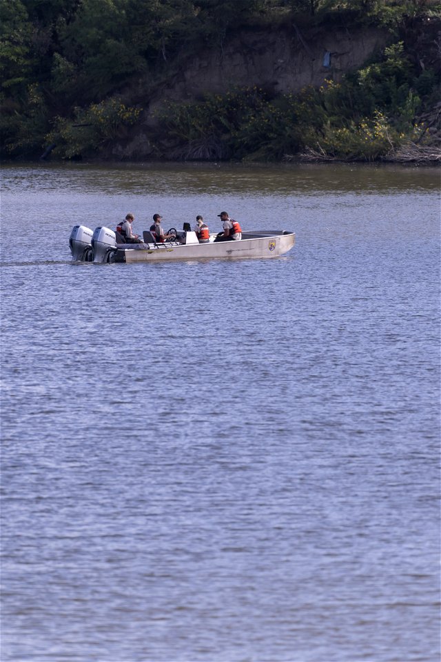 Invasive Carp eDNA Sampling on the James River in South Dakota.