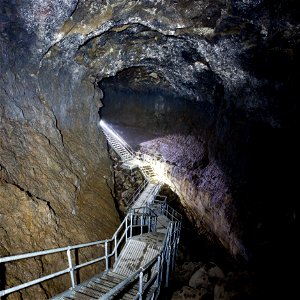 O-Deschutes Lava Tube-4 photo