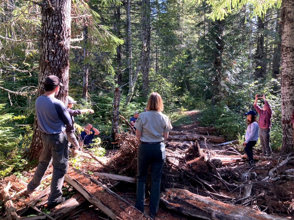 20210923-FS-GP-South GP Collaborative meets at SEBO Timber Sale fish passage site by Alexa Pengelly.
