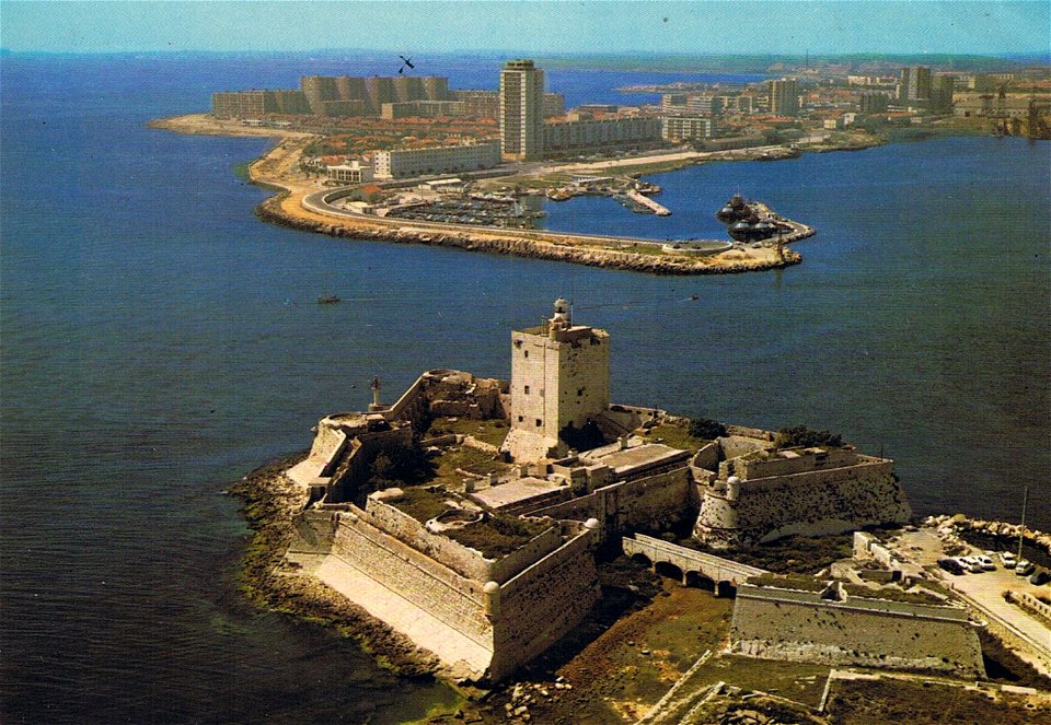 Le fort de Bouc et Port-de-Bouc