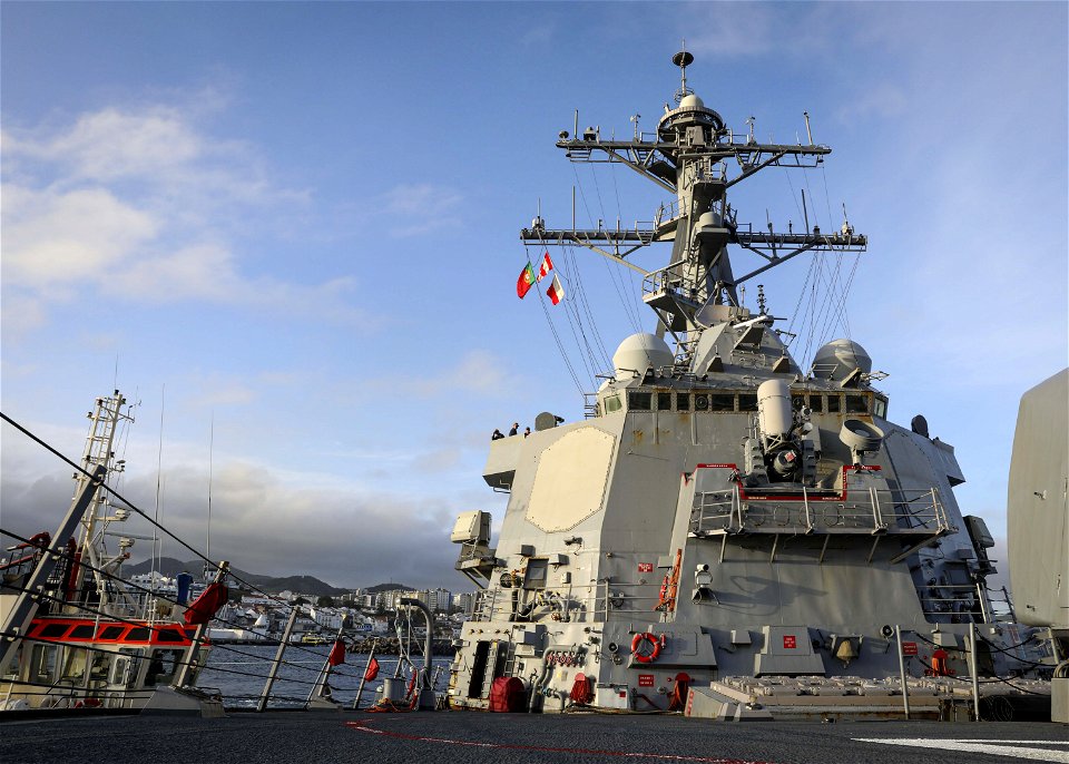 USS Porter (DDG 78) Sea and Anchor Detail