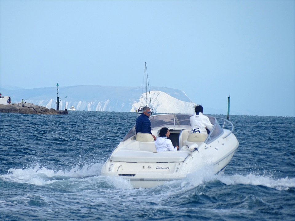 Elvis Presley going to The Isle of Wight