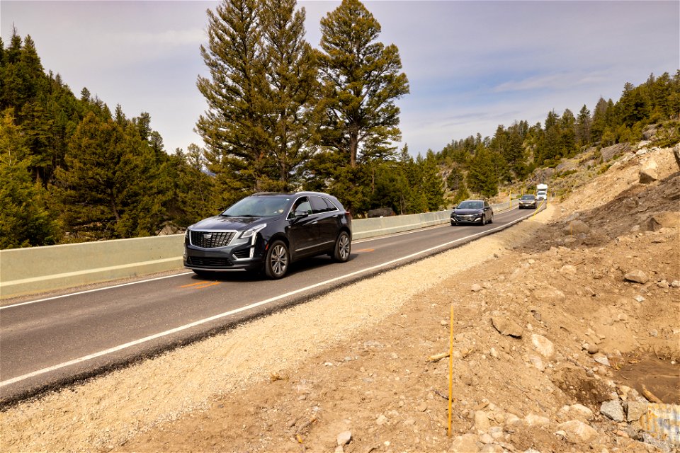 Northeast Entrance Road flood repairs: Lamar River Canyon