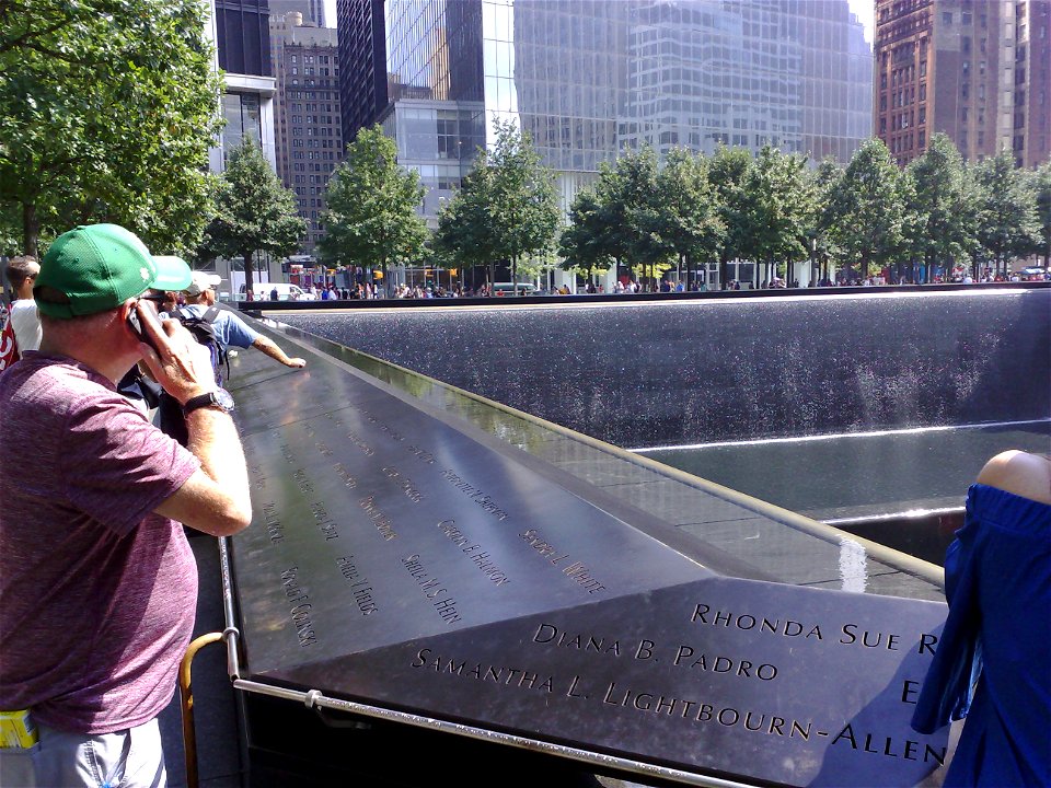 WORLD TRADE CENTER MEMORIAL