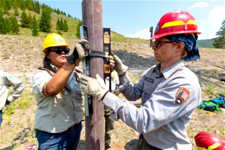 YCC Alpha Crew 2021 Grizzly Lake Trailhead sign install:leveling posts photo